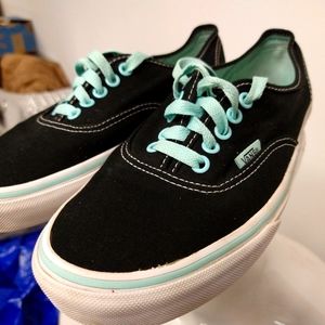 Vans classic